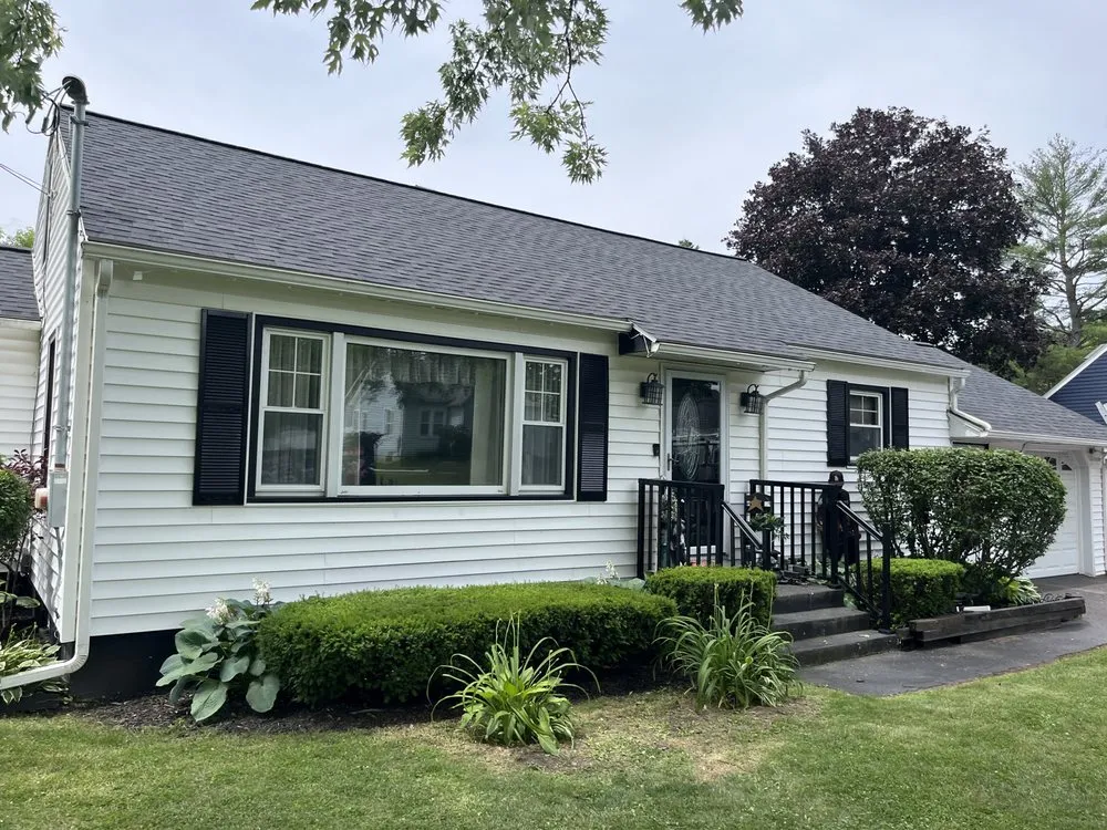 Slide of S&G Roofing