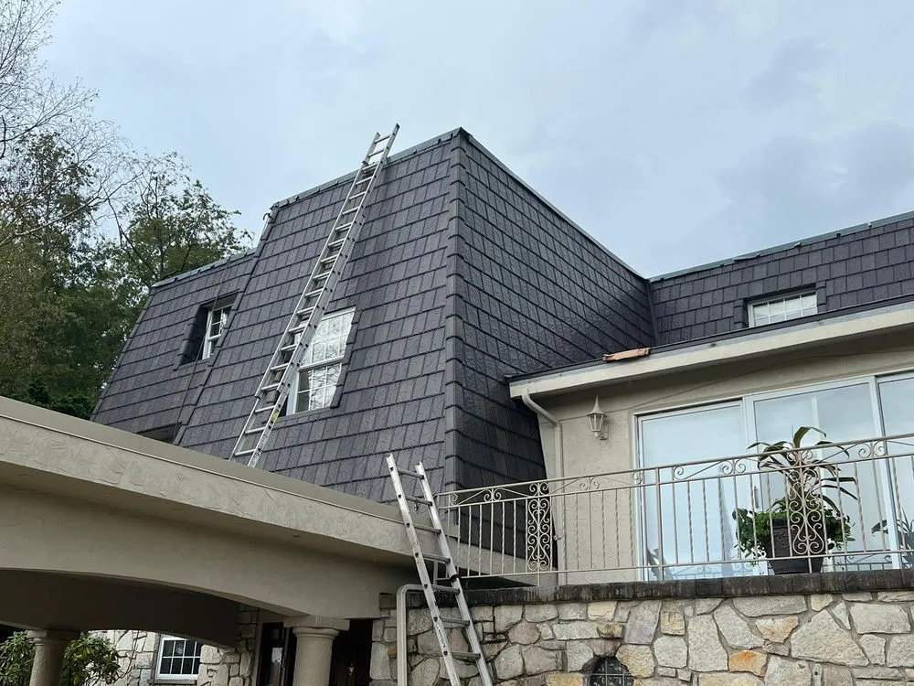 Slide of SGM General Contracting