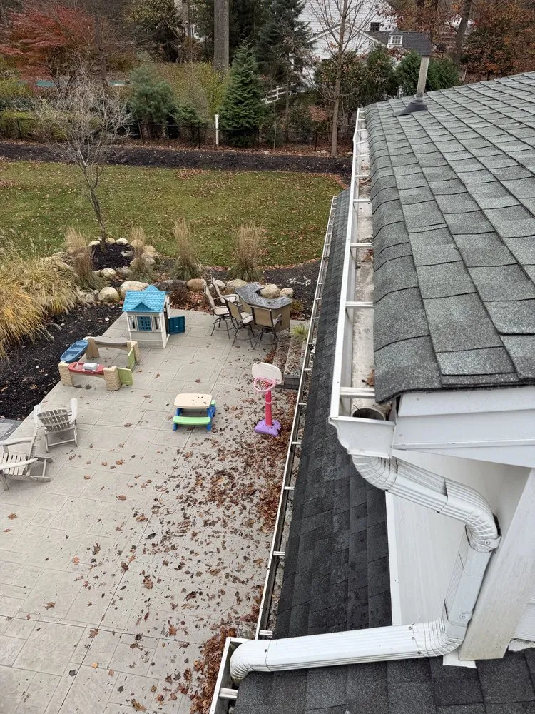 Slide of Sgt Bo Contractor