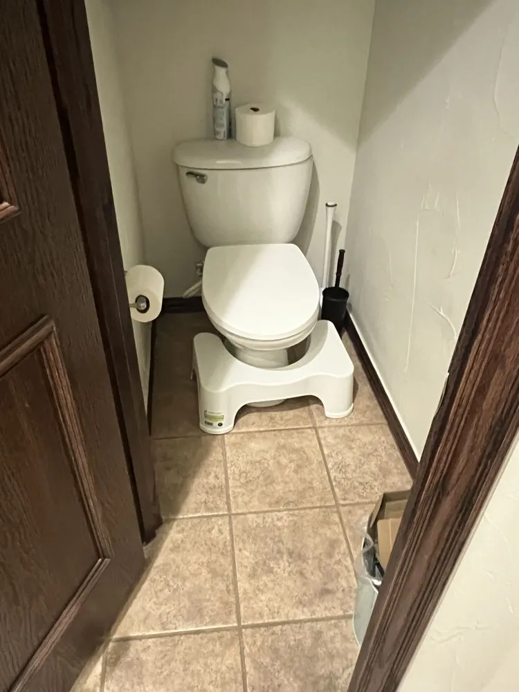 Slide of SH Contractors & Real Estate