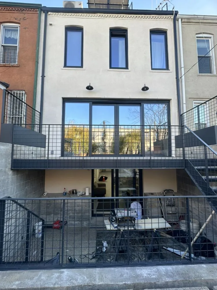 Slide of Shaara Contracting