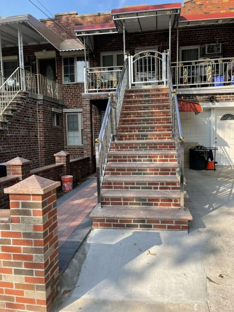 Slide of Shaara Contracting