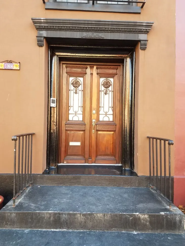 Slide of Shaara Contracting