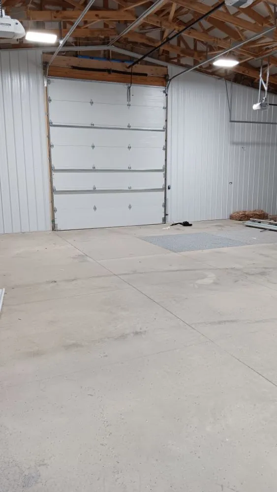 Slide of Shackelford Exteriors