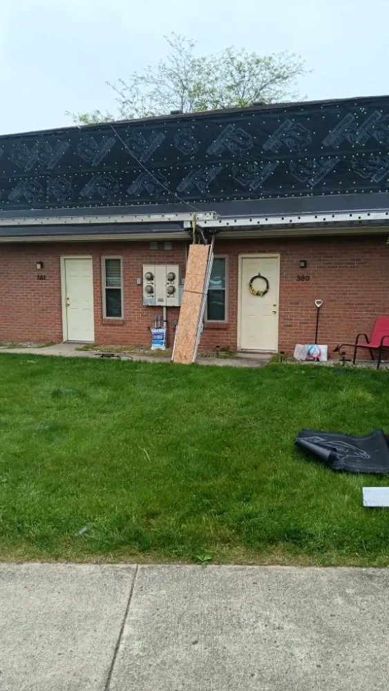 Slide of Shackelford Exteriors