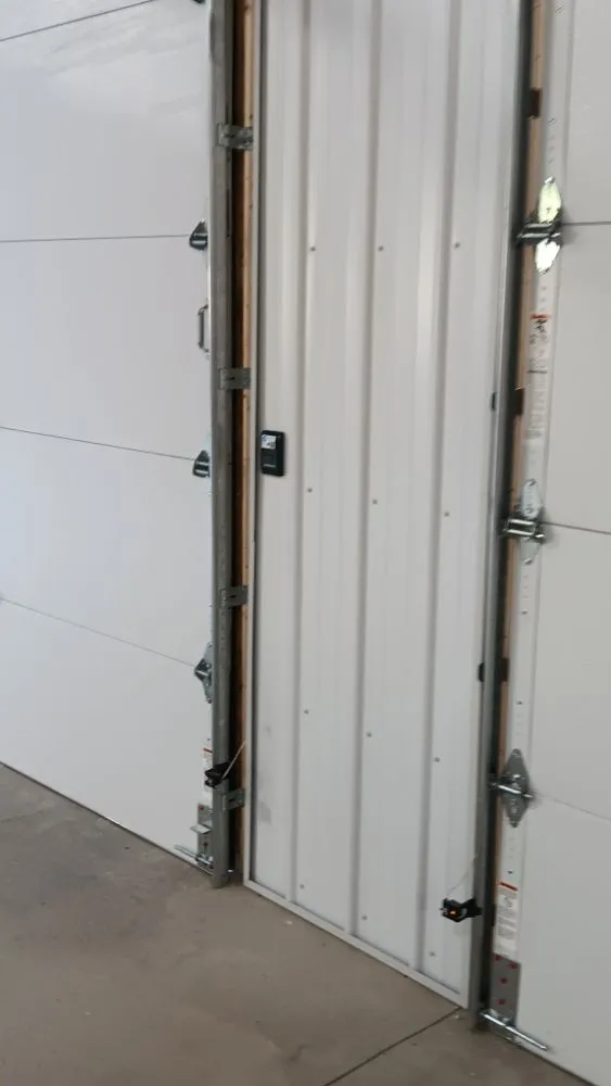 Slide of Shackelford Exteriors