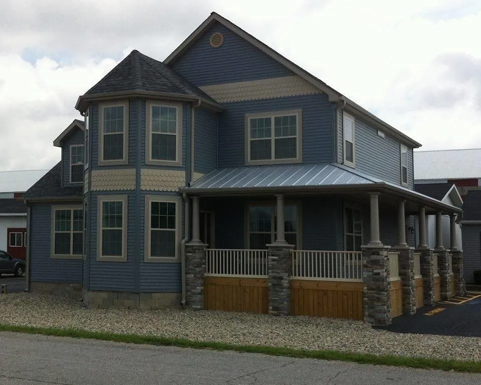 Slide of Shadow Ridge Roofing