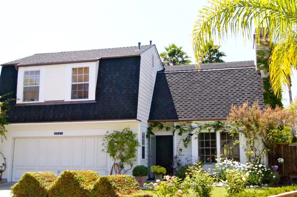 Slide of Shadowcrest Roofing