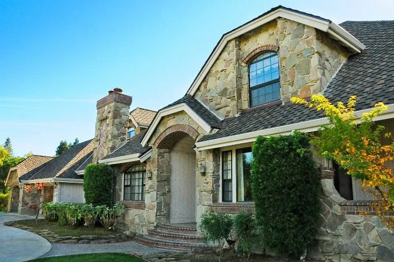 Slide of Shadowfax Roofing & Solar