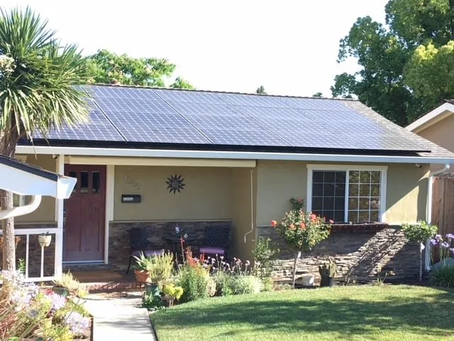 Slide of Shadowfax Roofing & Solar