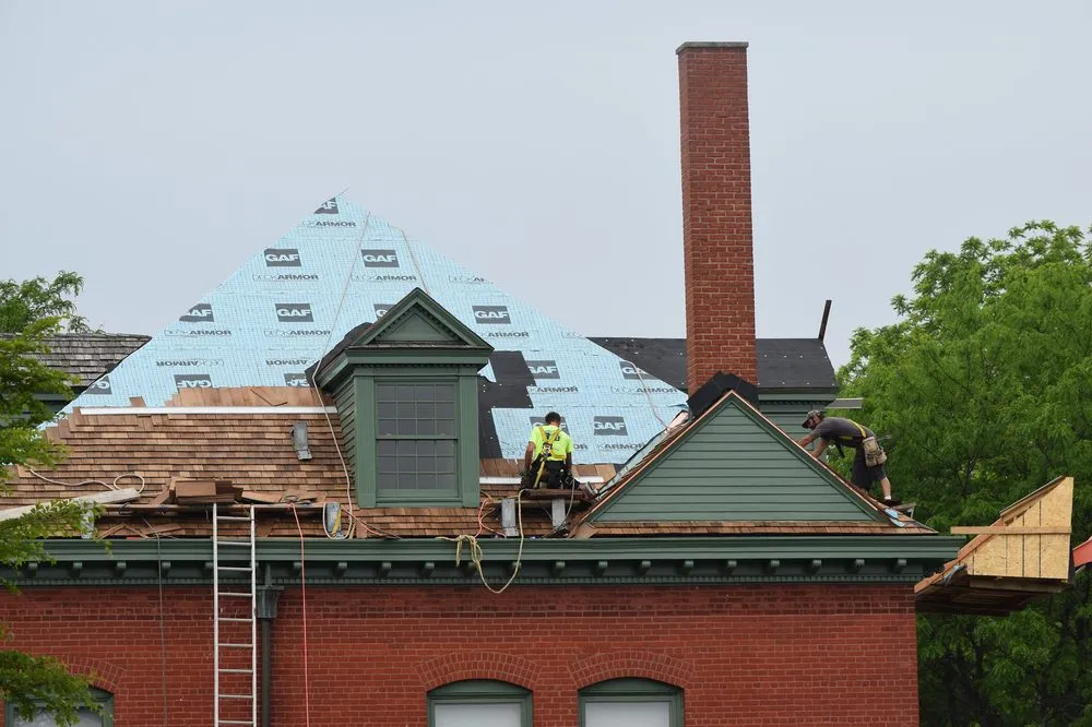 Slide of Shady Pine Roofing