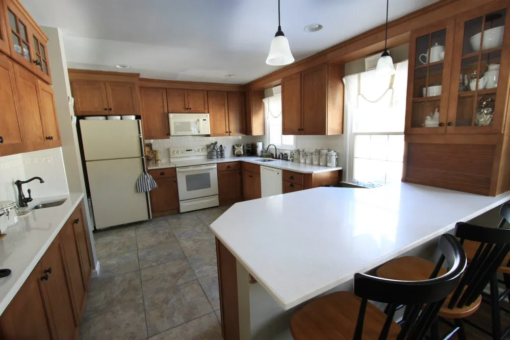 Slide of Shakespeare Home Improvement