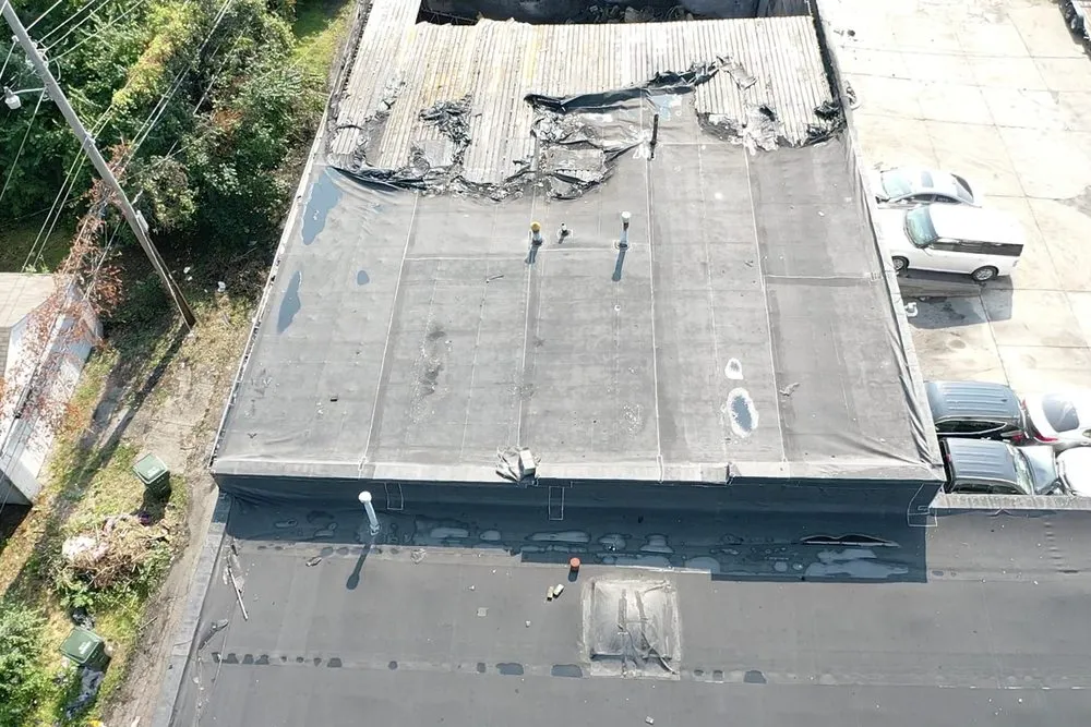 Slide of Shamrock Roofing