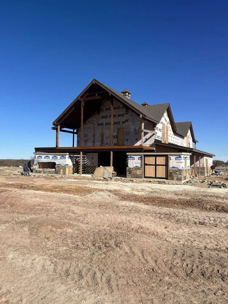 Trusted shingle roofing service for residential properties across Montague, TX - Shawn Braden Construction