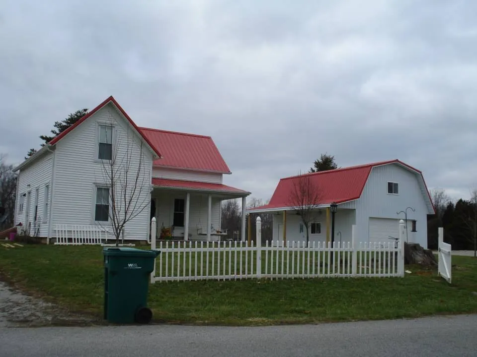 Slide of Shawn Edge Construction