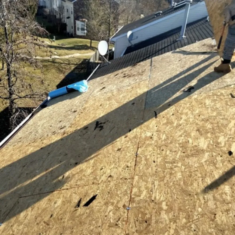 Professional shingle roofing service experts serving Upper Marlboro, MD - Shaw's 1st Choice Roofing & Contracting