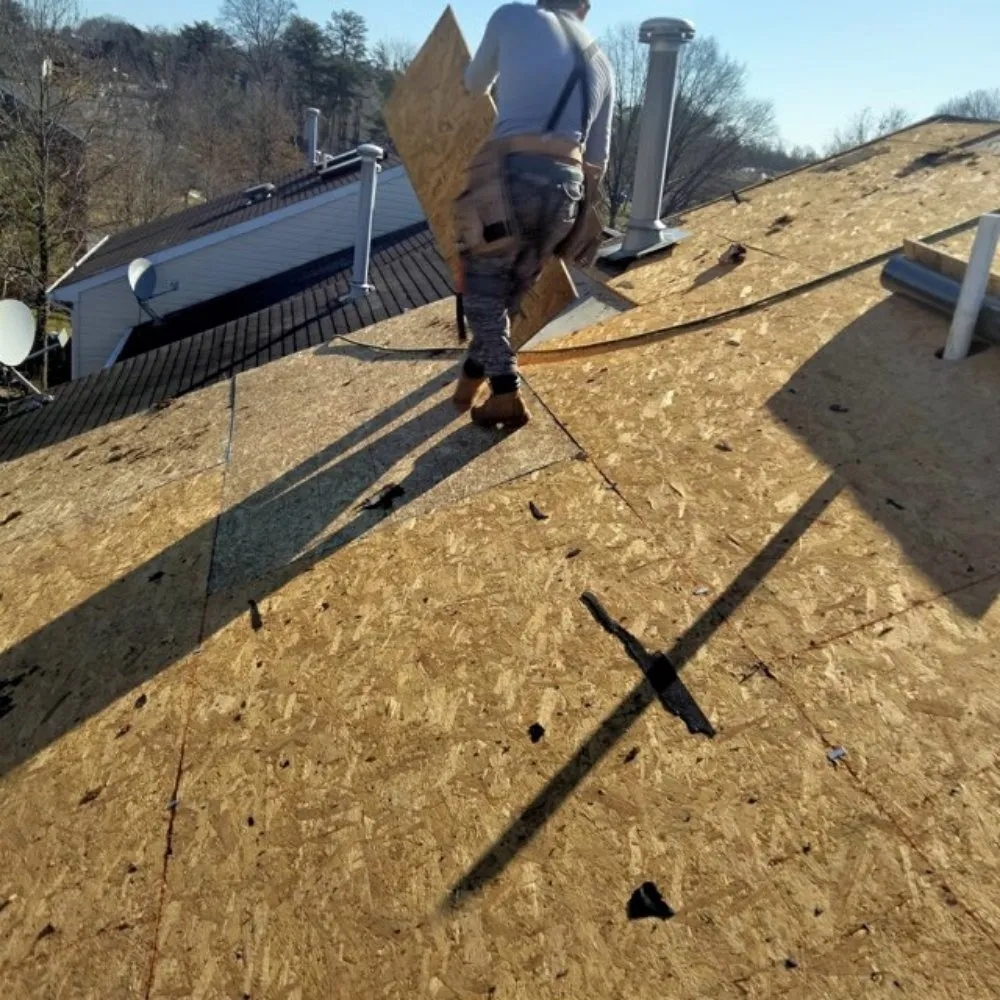Professional shingle roofing service with free inspection across Upper Marlboro, MD - Shaw's 1st Choice Roofing & Contracting
