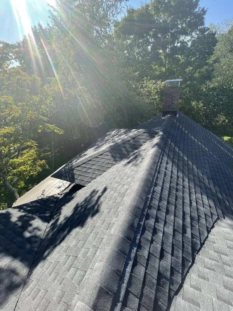 Local residential roofing service with free inspection in High Falls, NY by Sheeley Roofing