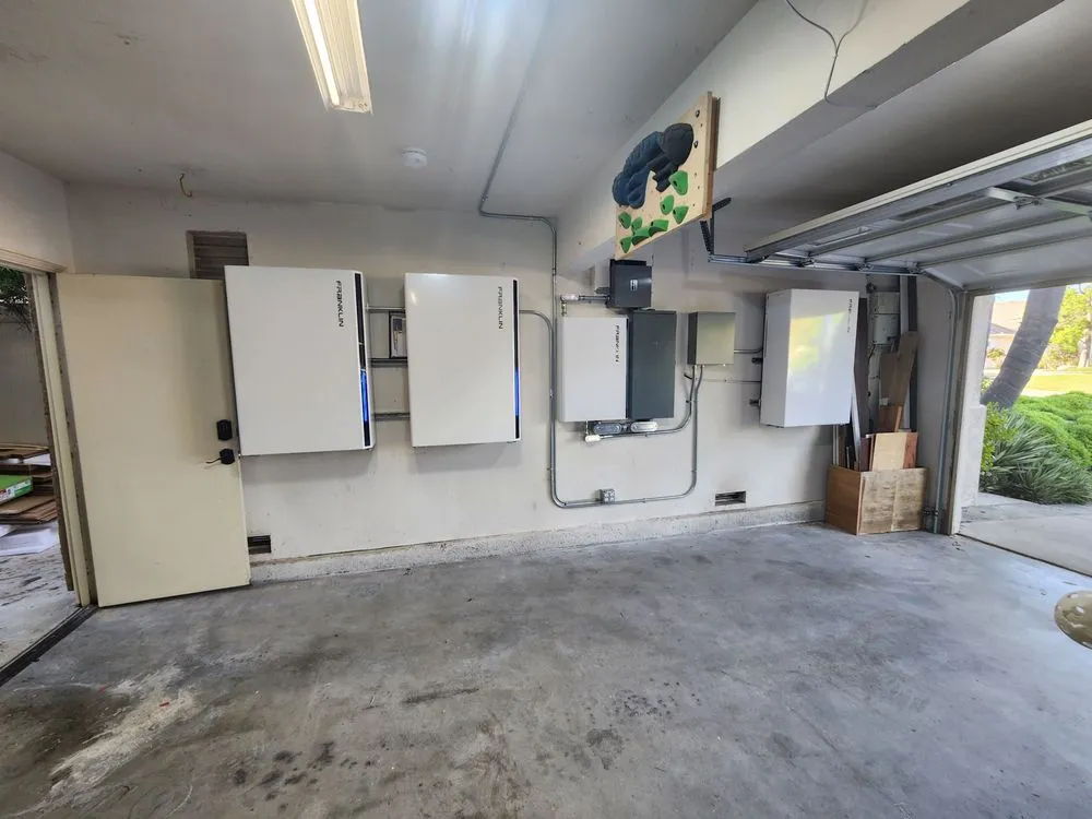 Slide of Shelter Roofing and Solar