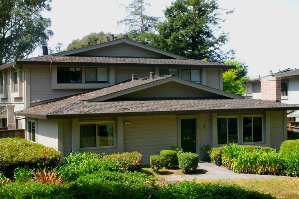 Slide of Shelton Roofing