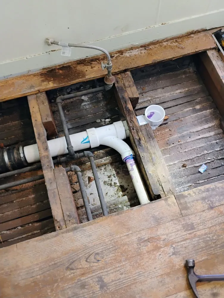 Professional roof leak repair in Bunker Hill, WV - Sherlock Homes And Wattson Electric
