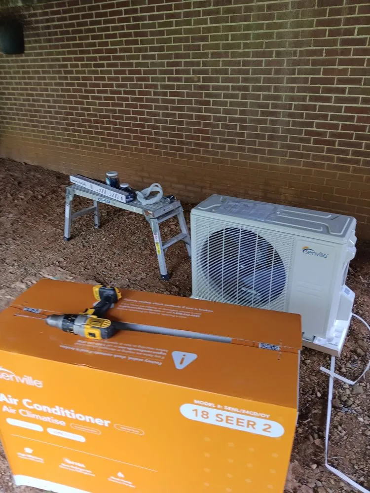 Reliable shingle roofing service experts serving Bunker Hill, WV - Sherlock Homes And Wattson Electric