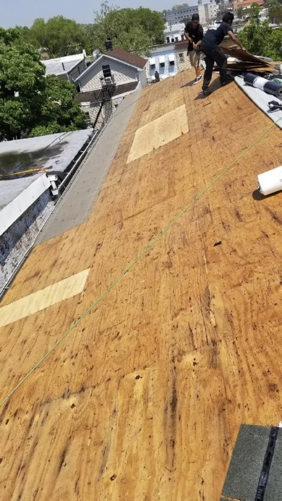 Slide of Shero Construction