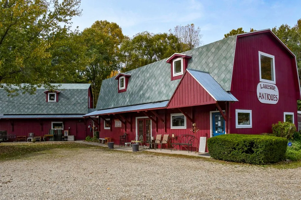 Slide of Sherriff Goslin Roofing Benton Harbor