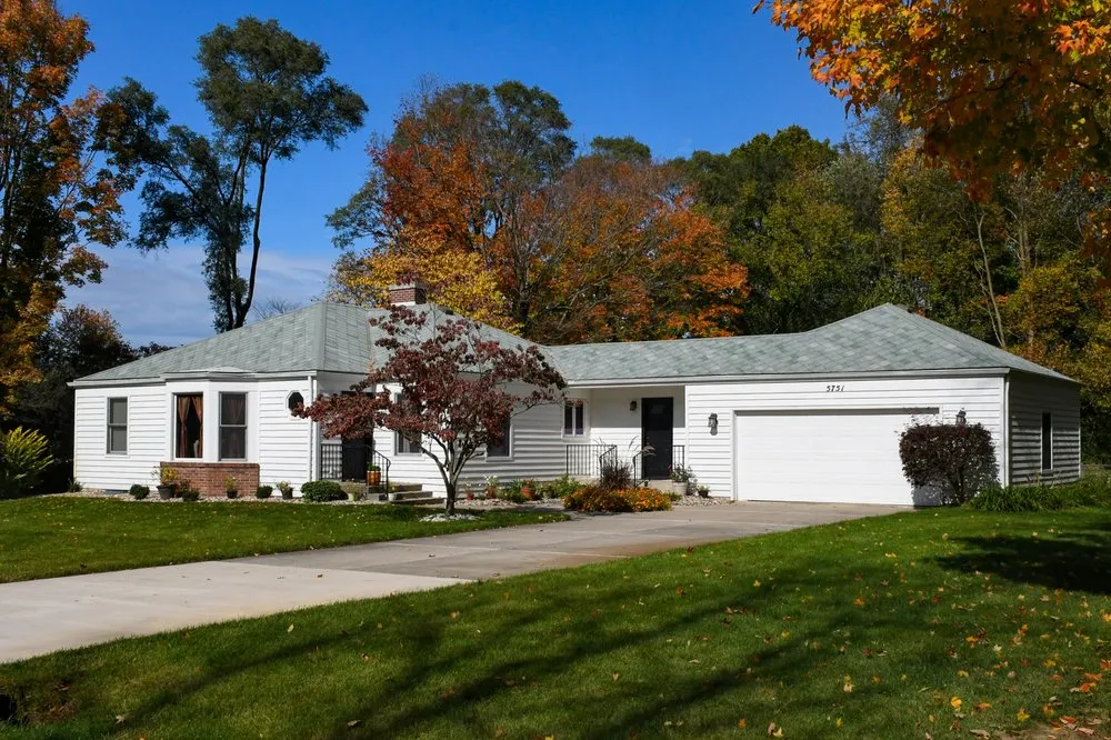Slide of Sherriff Goslin Roofing Benton Harbor