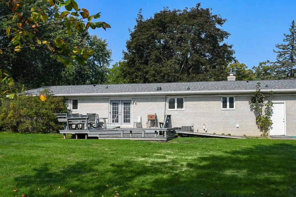 Slide of Sherriff Goslin Roofing Flint