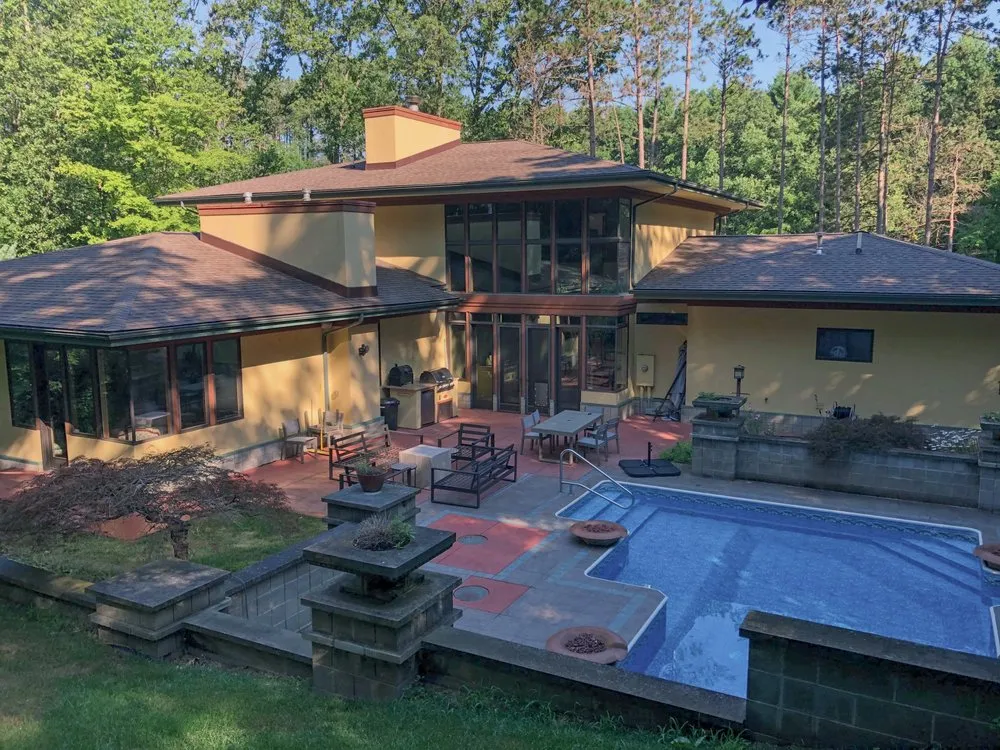 Slide of Sherriff Goslin Roofing Kalamazoo