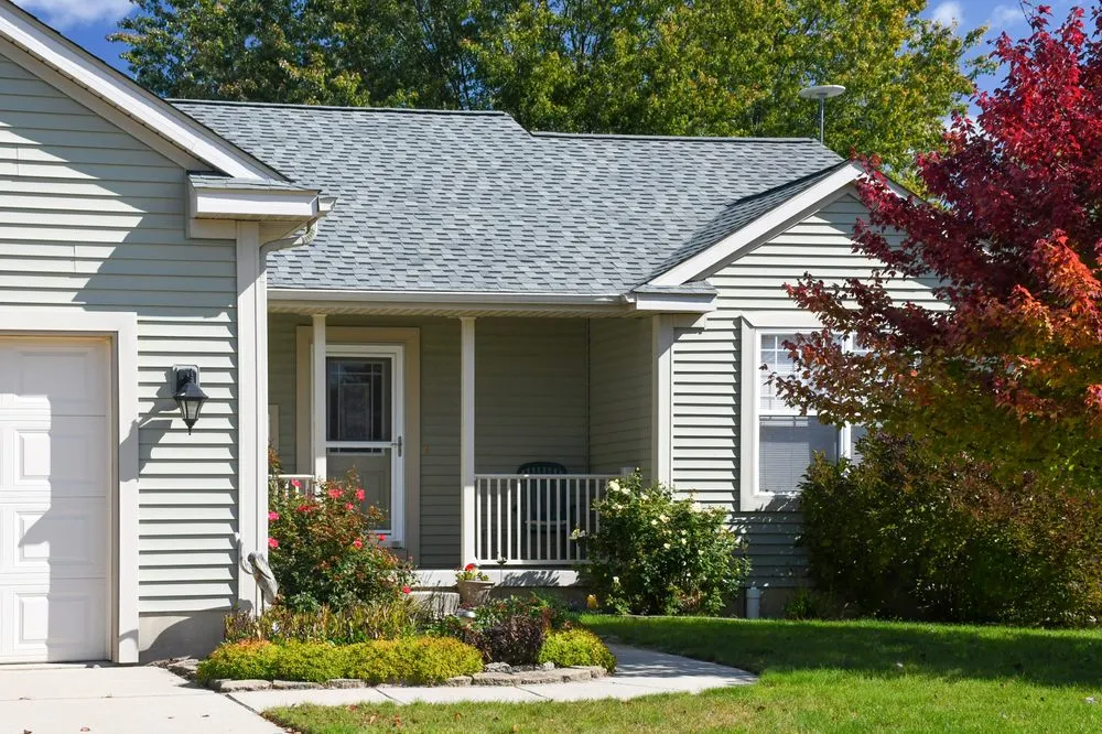 Slide of Sherriff Goslin Roofing Lansing