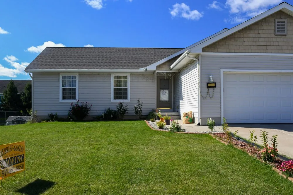 Slide of Sherriff Goslin Roofing Lansing
