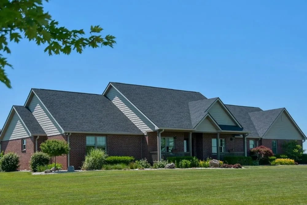 Slide of Sherriff Goslin Roofing Marion