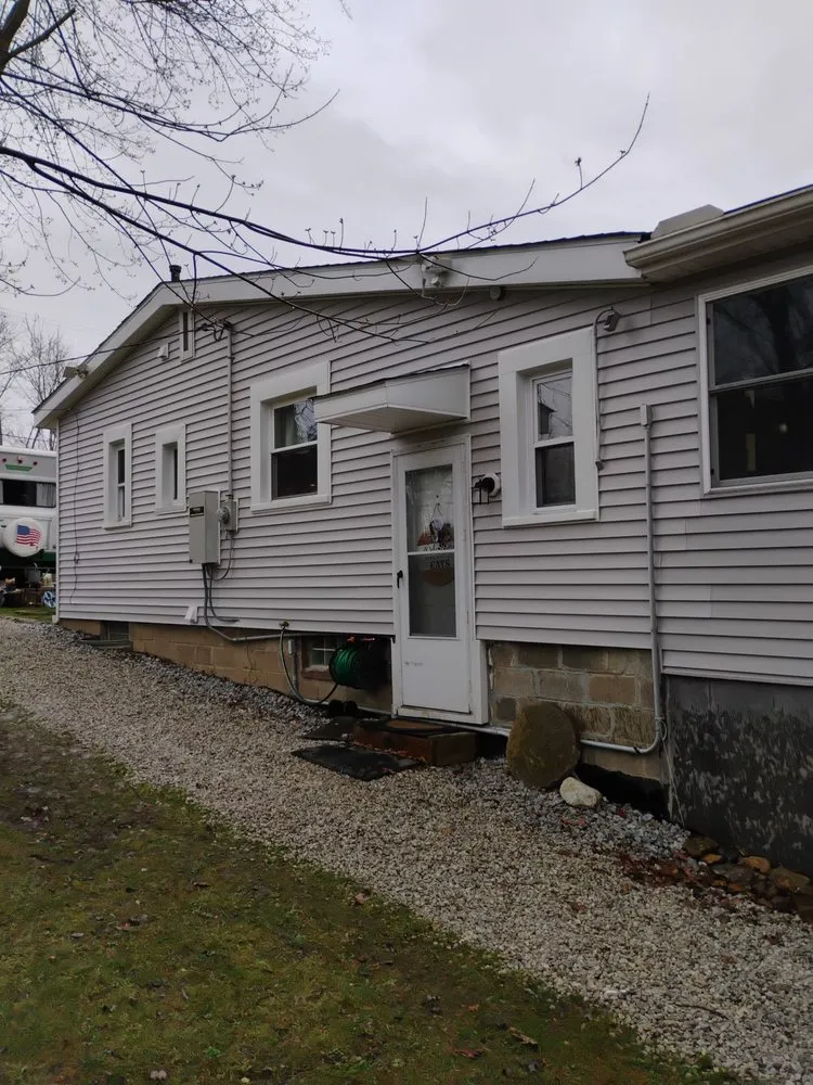 Slide of Shetler’s Residental Roofing & Construction