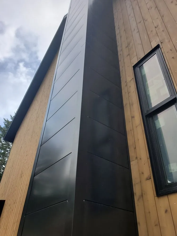 Slide of Shield Crest