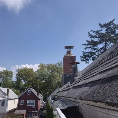 Shine Gutter Cleaning And Repair Logo
