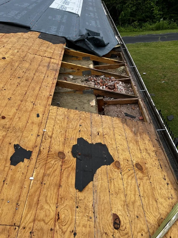 Slide of Shine House Remodeling