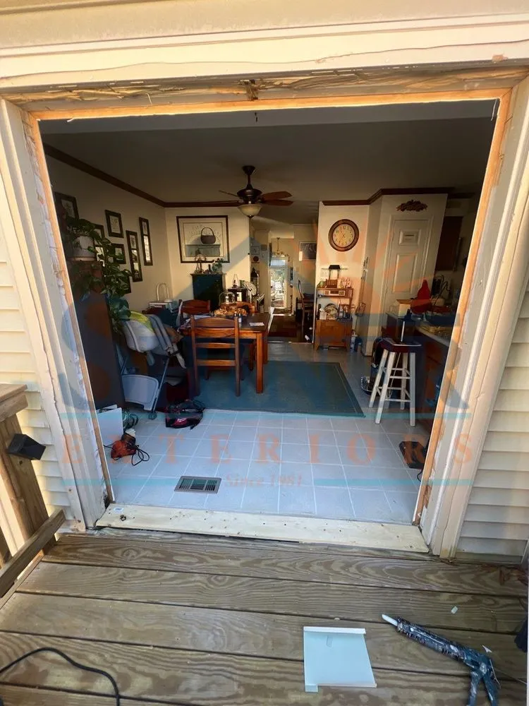 Slide of Shiner Exteriors