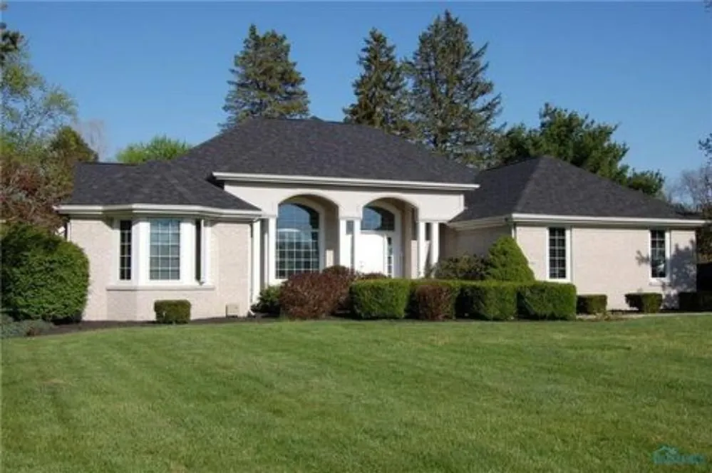 Slide of Shingle King Home Improvements