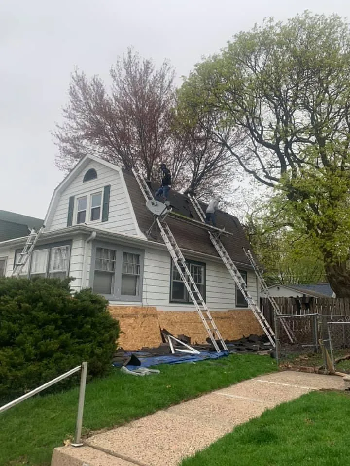 Slide of ShingleMasters Roofing