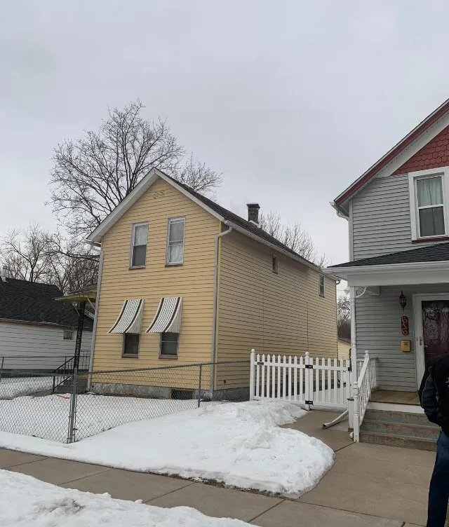 Slide of ShingleMasters Roofing