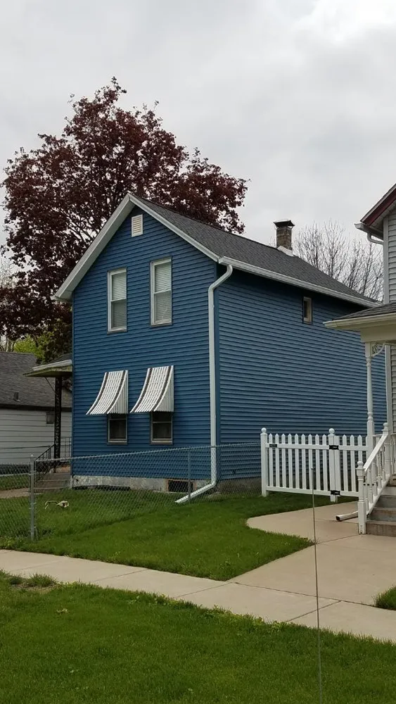 Slide of ShingleMasters Roofing