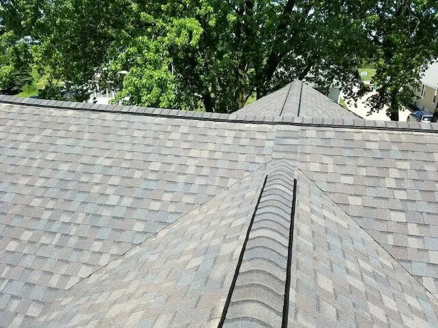Local roof replacement experts serving Benton, WI - Shinglers Roofing