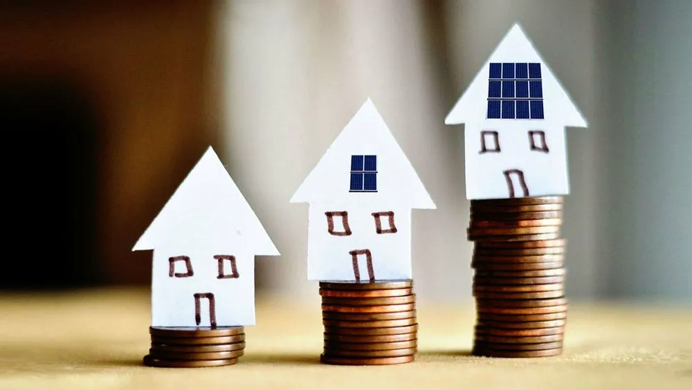 Slide of Shneyder Solar