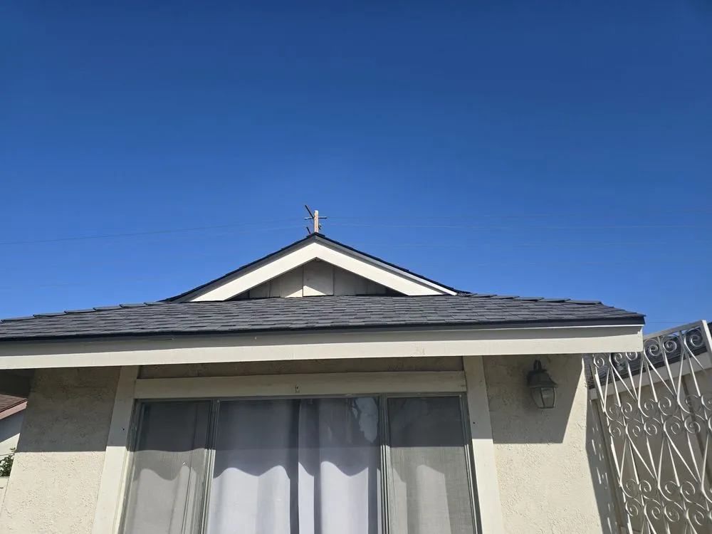 Slide of Shorelineroof