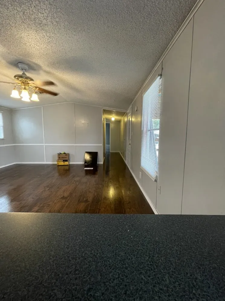 Slide of Shorty's Construction