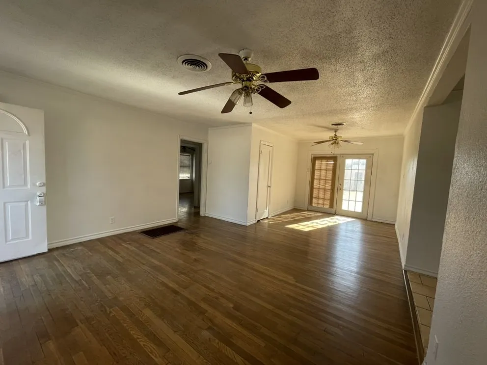 Slide of Shorty's Construction