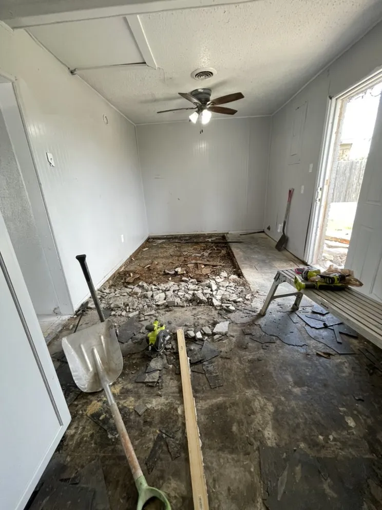 Slide of Shorty's Construction