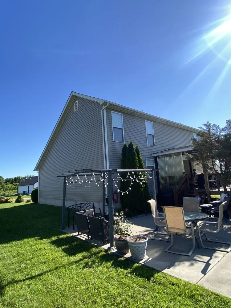 Slide of Show Me Roofing